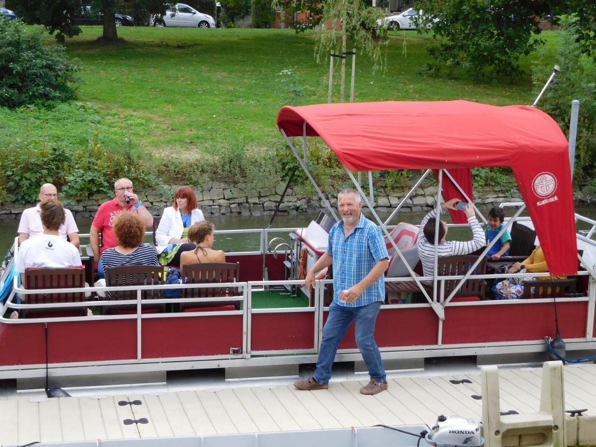 De Logeerboot Dordrecht Acomodação com café da manhã Exterior foto